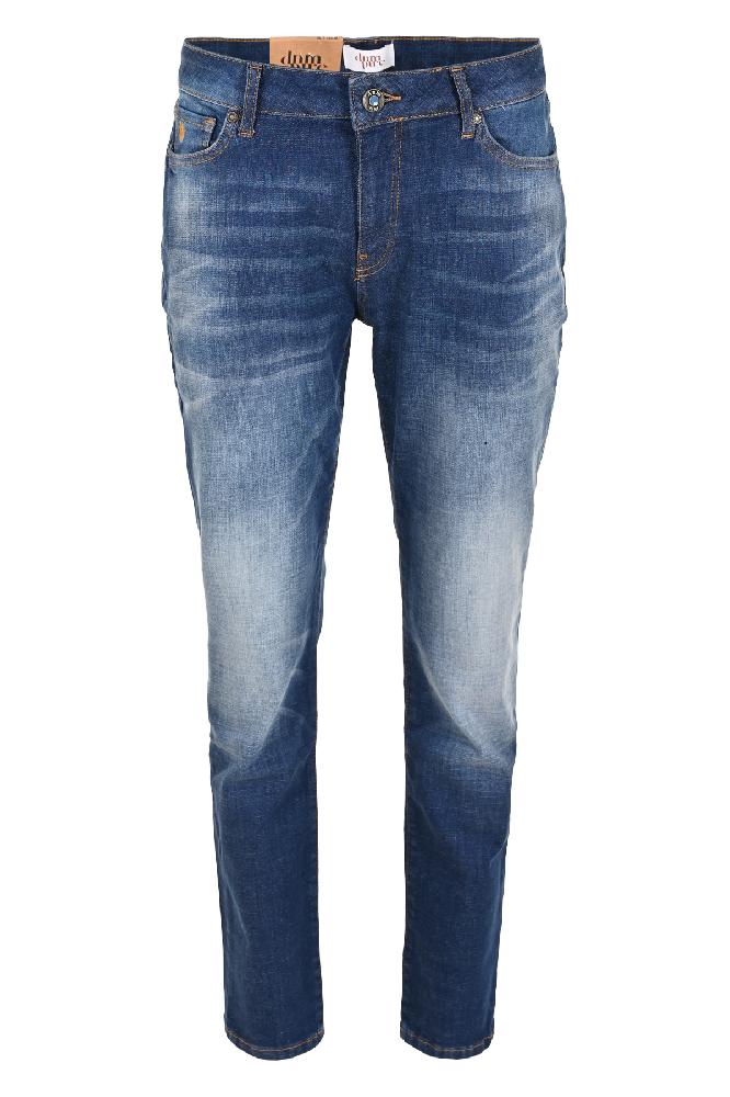 Mid-rise 5-pocket boyfried fitted jeans