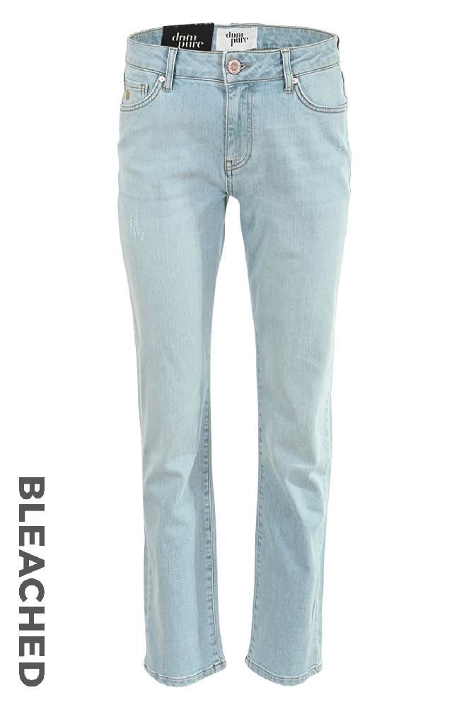 De Kilmer jeans biedt een relaxte boyfriend fit met een straight leg design. Gemaakt van zacht, comfortabel denim met een lichte stretch voor een perfecte pasvorm.